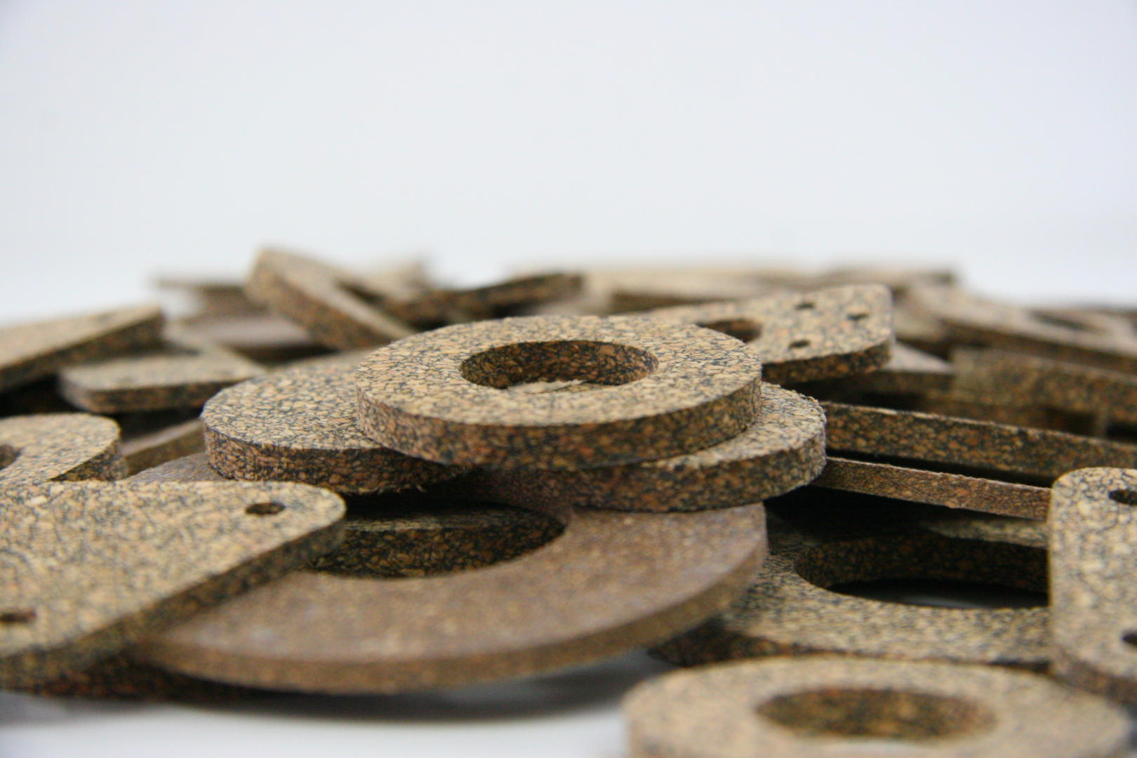 rubbercork-rolls-for-seals-and-gaskets
